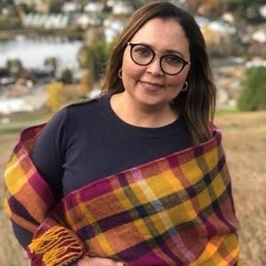 Meet your Posher, Kika